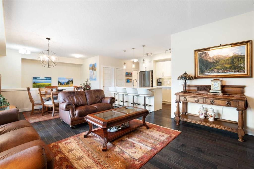 64 Cranbrook Drive Se, Calgary, AB