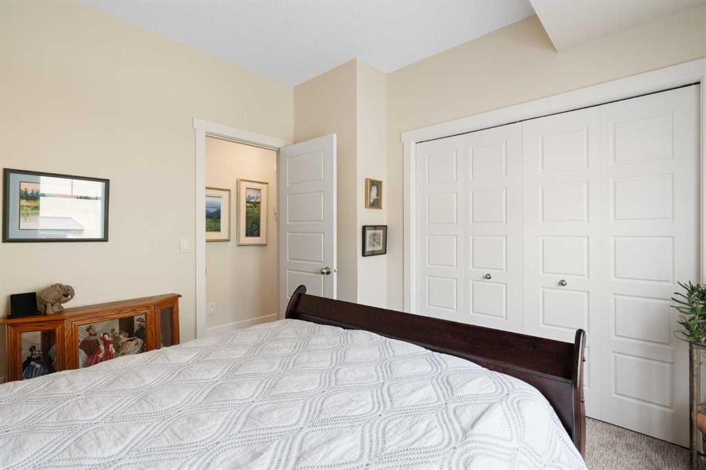 64 Cranbrook Drive Se, Calgary, AB