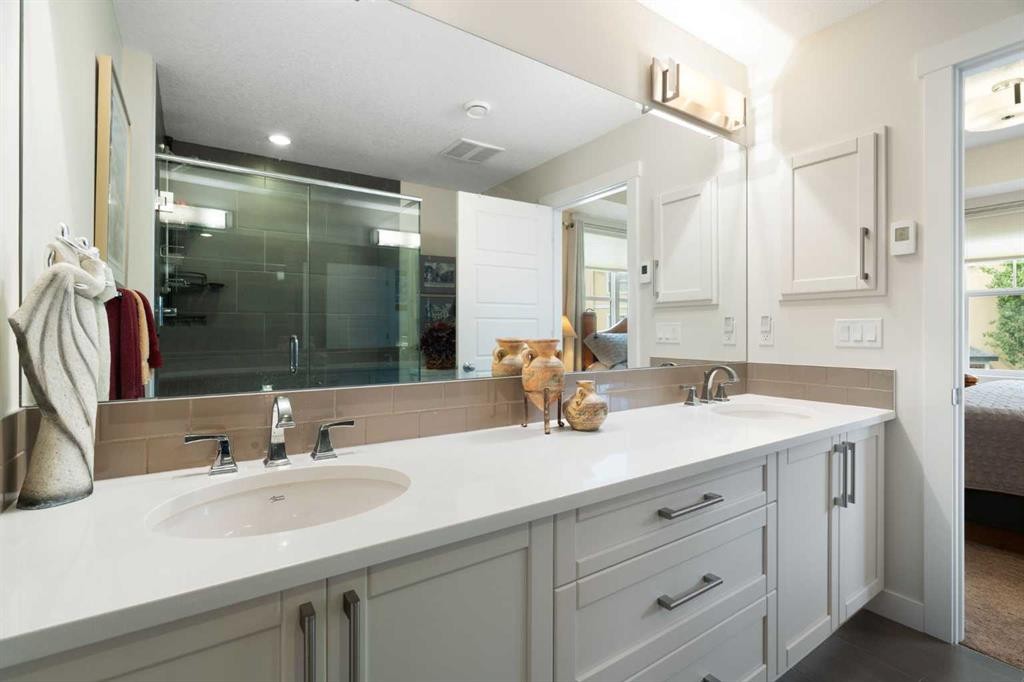 64 Cranbrook Drive Se, Calgary, AB