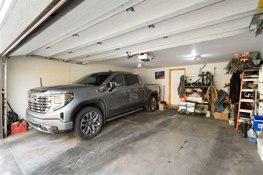 64 Cranbrook Drive Se, Calgary, AB