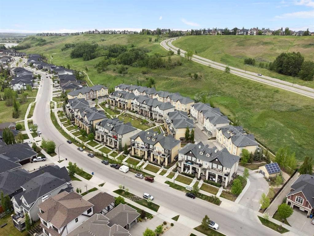 64 Cranbrook Drive Se, Calgary, AB