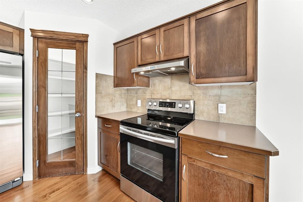 799 Tuscany Drive Nw, Calgary, AB