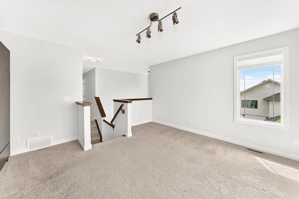 799 Tuscany Drive Nw, Calgary, AB