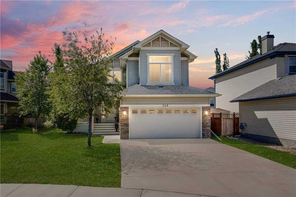 249 West Lakeview Place, Chestermere, AB - Outdoor