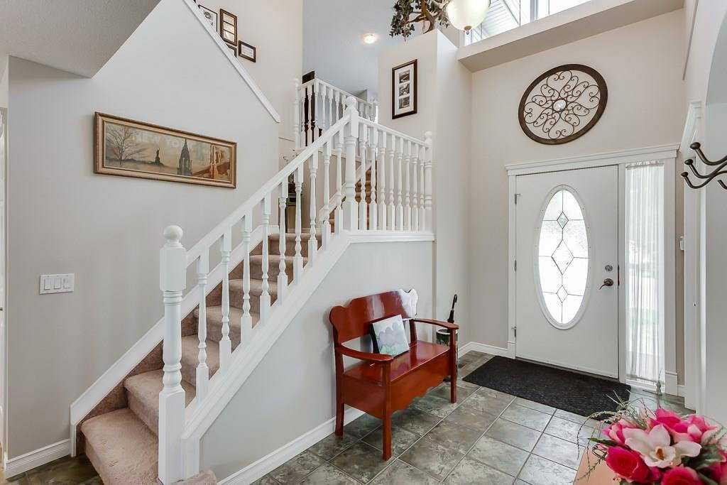 249 West Lakeview Place, Chestermere, AB - Indoor Photo Showing Other Room