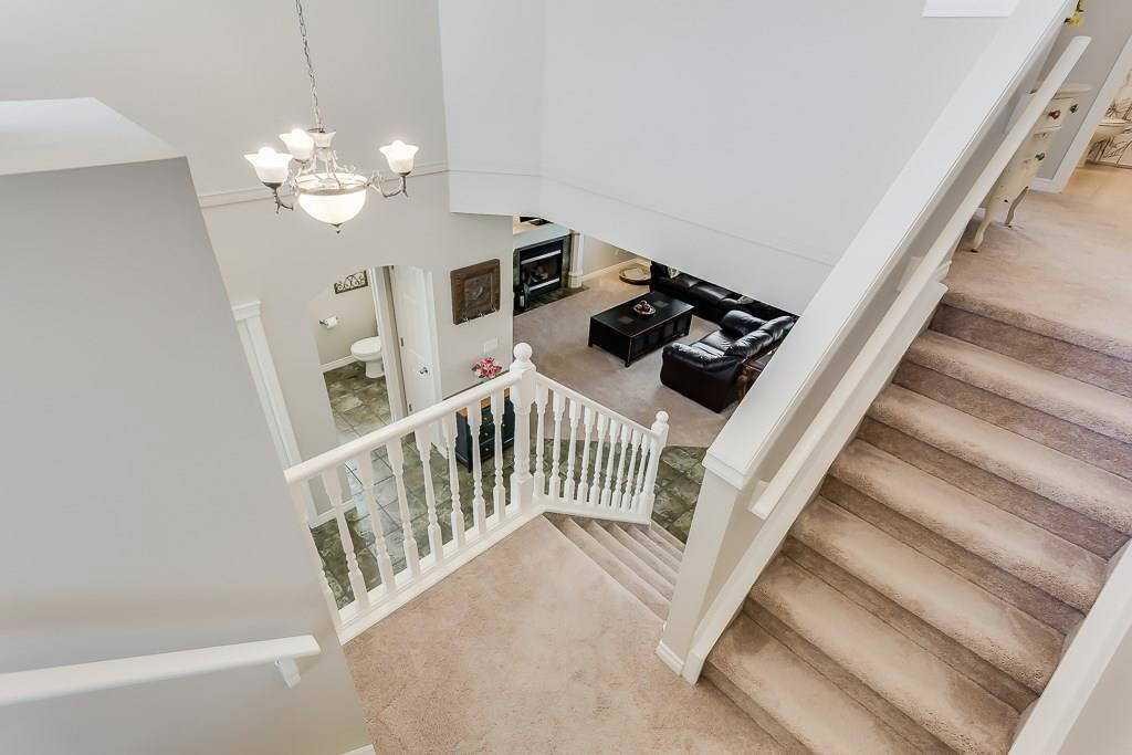 249 West Lakeview Place, Chestermere, AB - Indoor Photo Showing Other Room