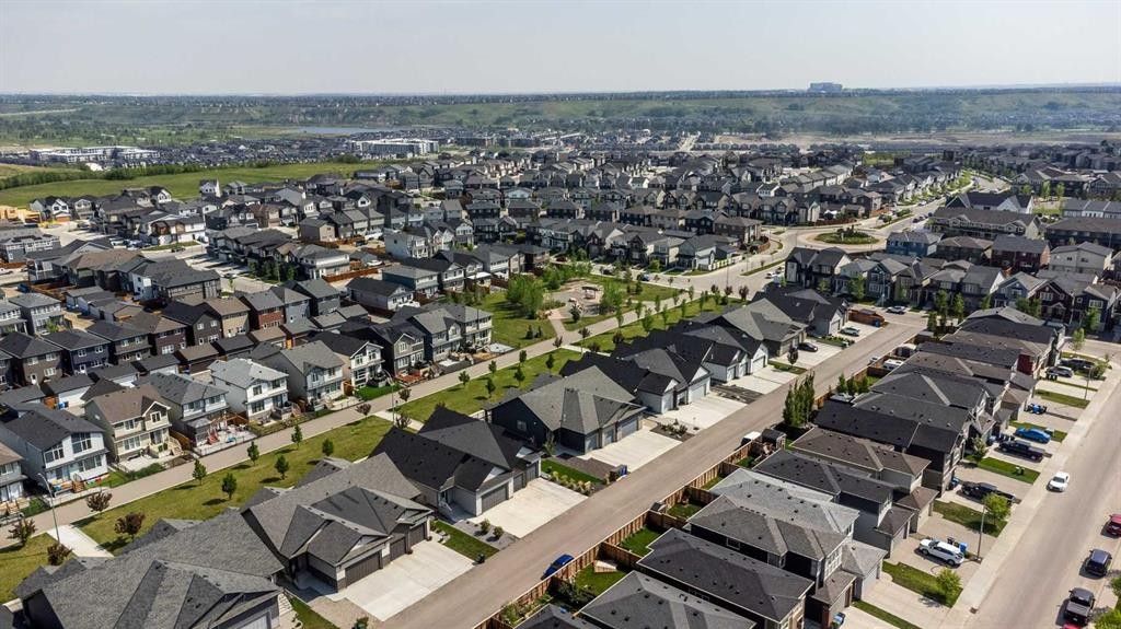 47 Walgrove Park Se, Calgary, AB - Outdoor With View