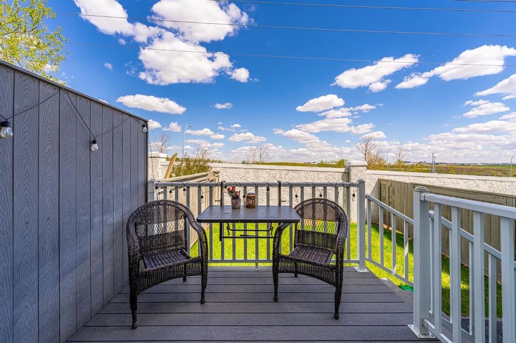 105 Bedford Manor Ne, Calgary, AB - Outdoor With Deck Patio Veranda With Exterior