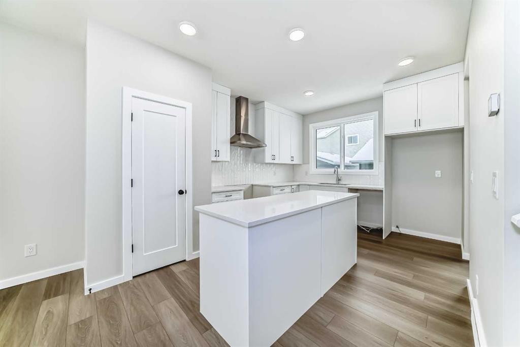 36 Savanna Place Ne, Calgary, AB - Indoor Photo Showing Kitchen