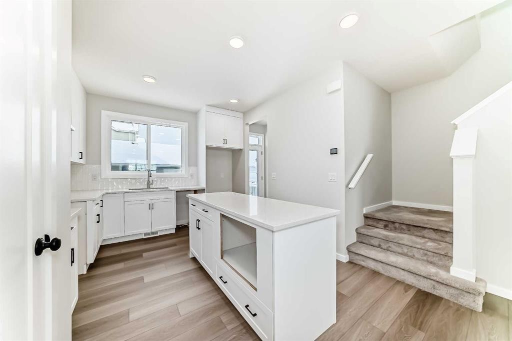 36 Savanna Place Ne, Calgary, AB - Indoor Photo Showing Kitchen