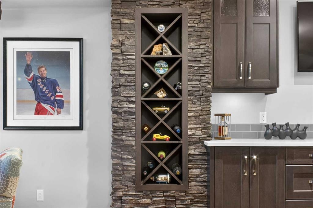 233 Spring Water Close, Heritage Pointe, AB - Photo Showing Other Room