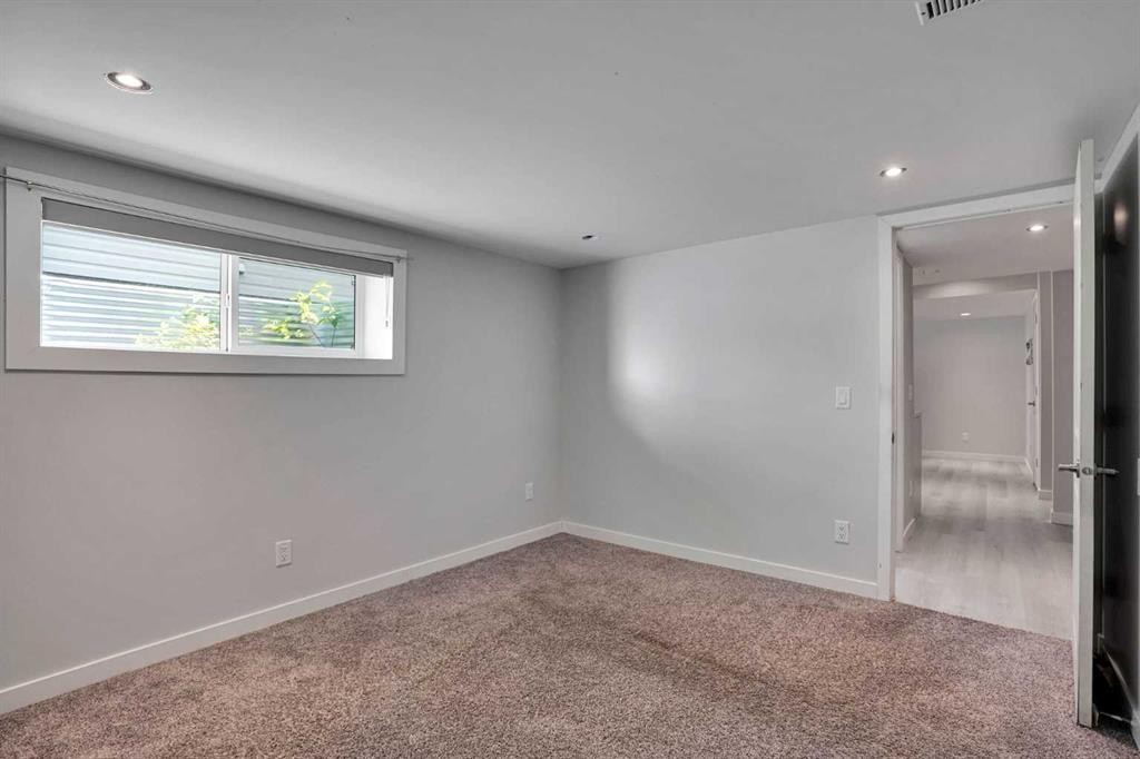 173 Skyview Springs Crescent Ne, Calgary, AB - Indoor Photo Showing Other Room