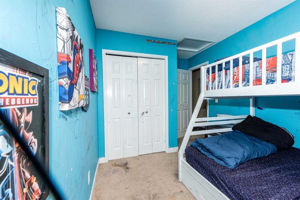 45 Martin Crossing Crescent Ne, Calgary, AB - Indoor Photo Showing Bedroom