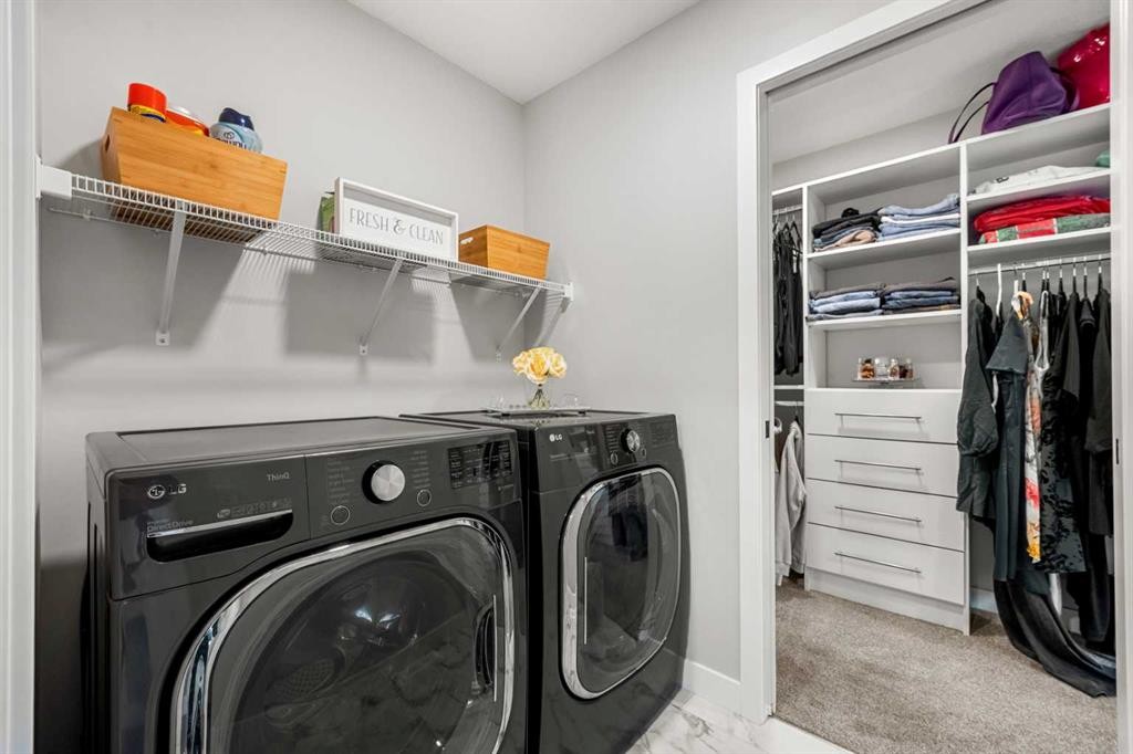 353 Seton Villas Se, Calgary, AB - Indoor Photo Showing Laundry Room