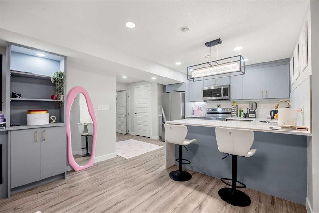 353 Seton Villas Se, Calgary, AB - Indoor Photo Showing Kitchen With Upgraded Kitchen