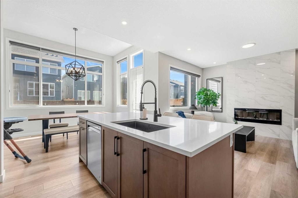 353 Seton Villas Se, Calgary, AB - Indoor Photo Showing Kitchen With Upgraded Kitchen