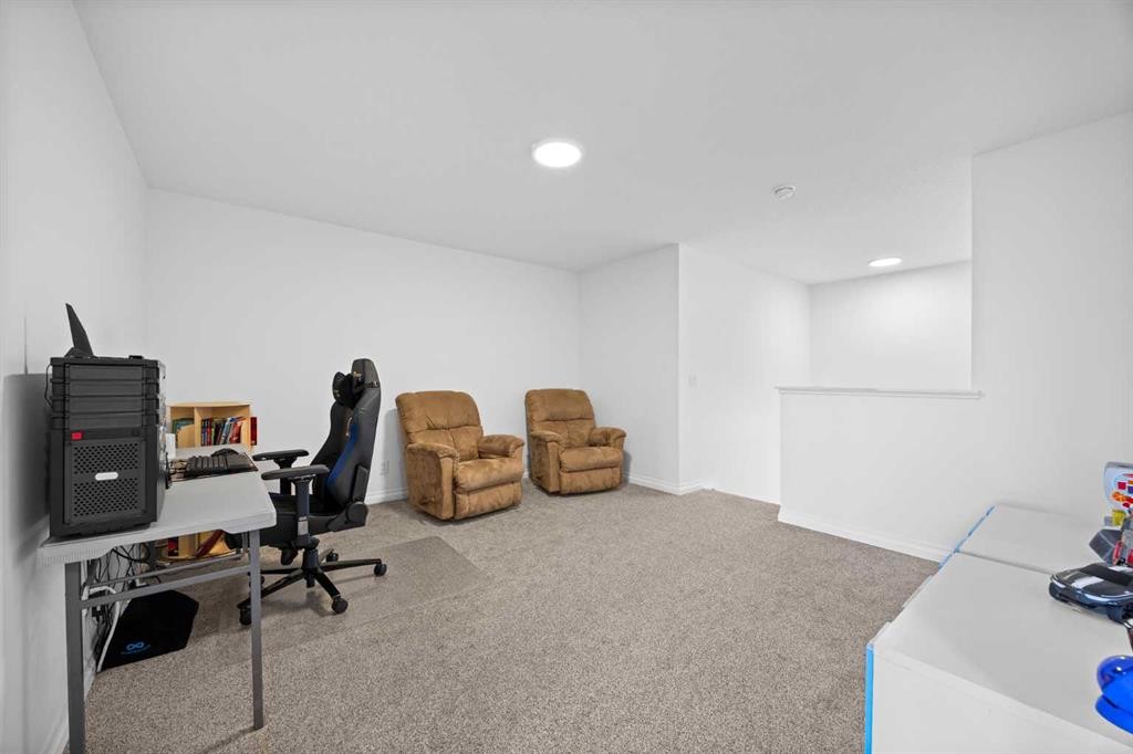 224 Precedence Hill, Cochrane, AB - Indoor