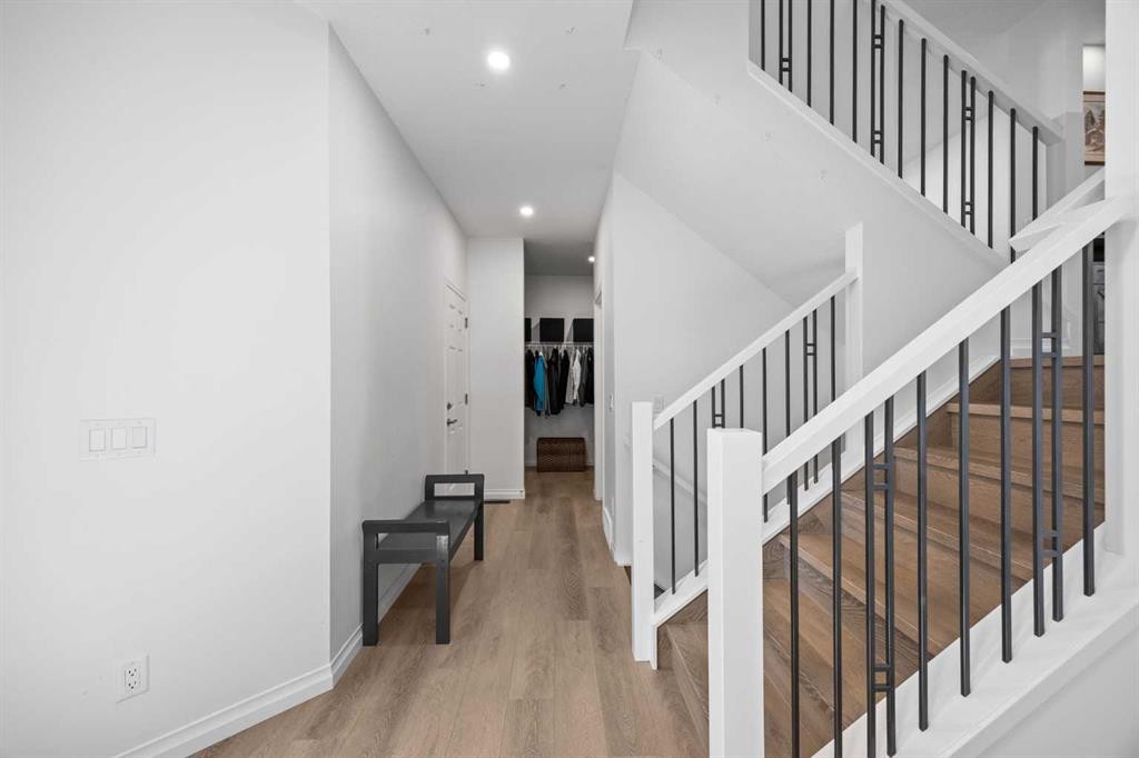 224 Precedence Hill, Cochrane, AB - Indoor Photo Showing Other Room