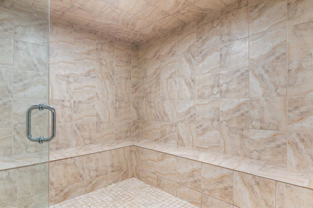 206-30 Cranfield Link Se, Calgary, AB - Indoor Photo Showing Bathroom