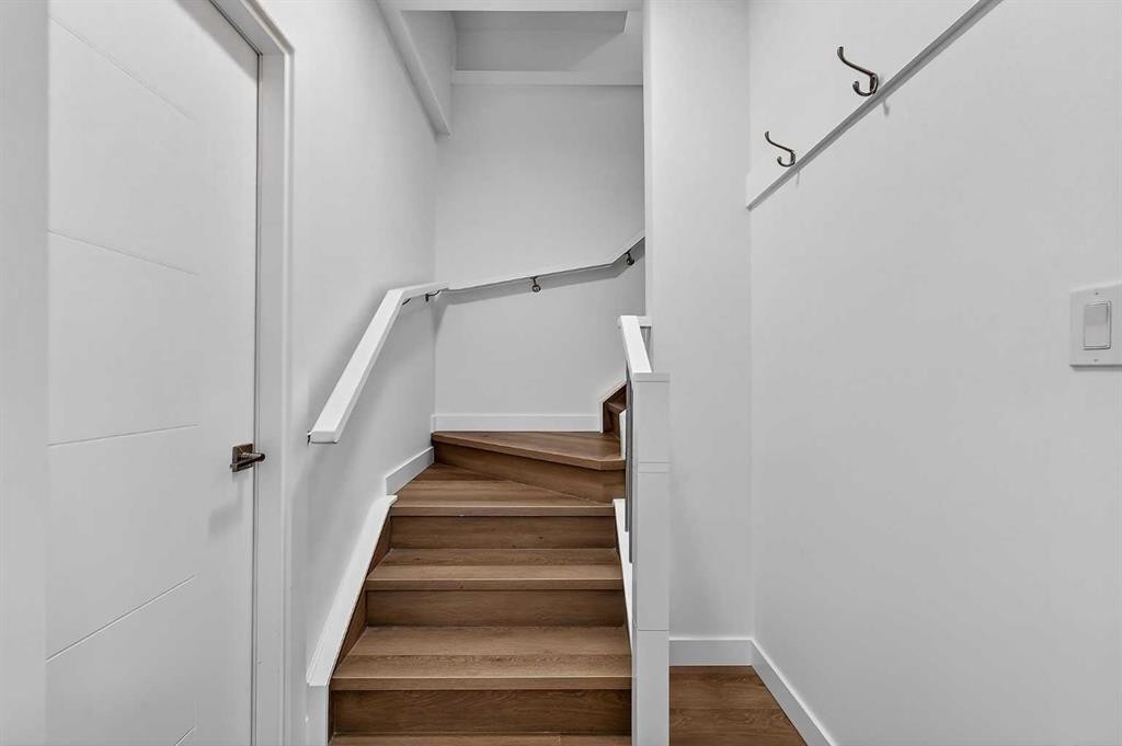 8124 47 Avenue Nw, Calgary, AB