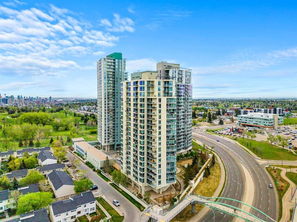 1808-55 Spruce Place Sw, Calgary, AB - Outdoor With View