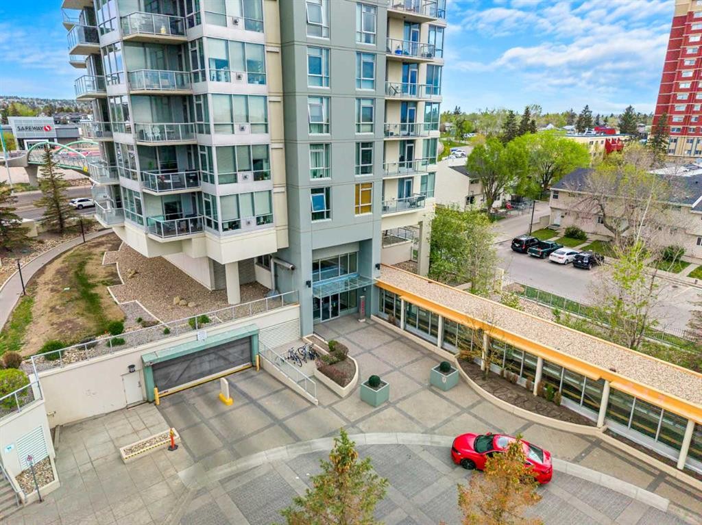 1808-55 Spruce Place Sw, Calgary, AB - Outdoor