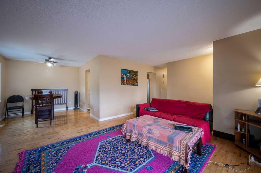 139 Maitland Road Ne, Calgary, AB - Indoor