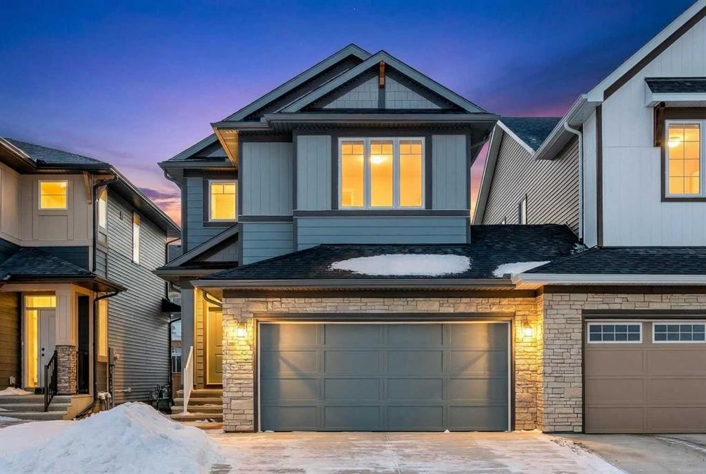 53 Creekside Passage Sw, Calgary, AB - Outdoor With Facade
