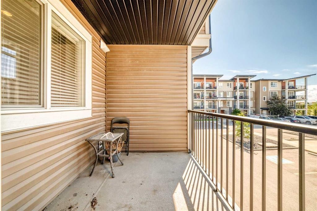 125 Walgrove Cove Se, Calgary, AB - Outdoor With Balcony With Exterior