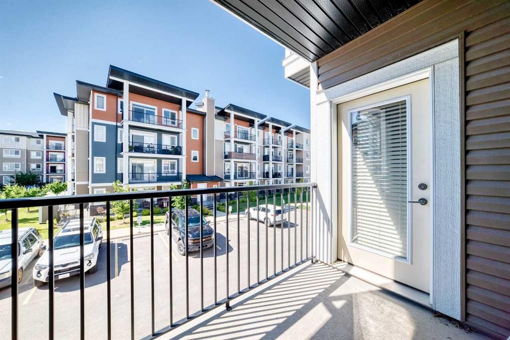 125 Walgrove Cove Se, Calgary, AB - Outdoor With Balcony With Exterior