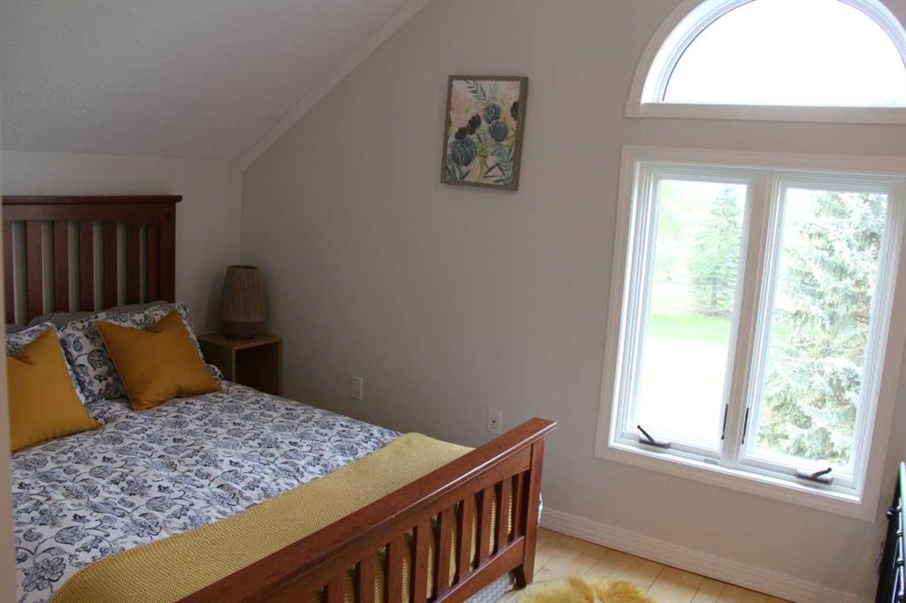 40032 Range Road 220, Rural Lacombe County, AB