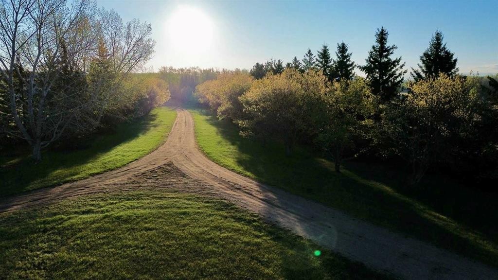 40032 Range Road 220, Rural Lacombe County, AB