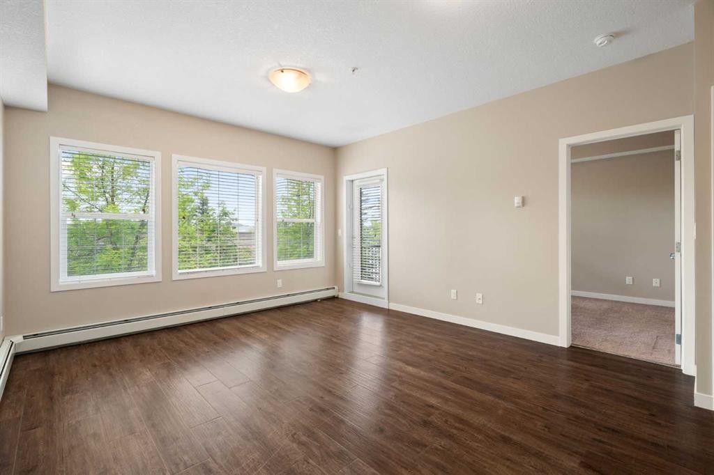 210-200 Cranfield Common Se, Calgary, AB