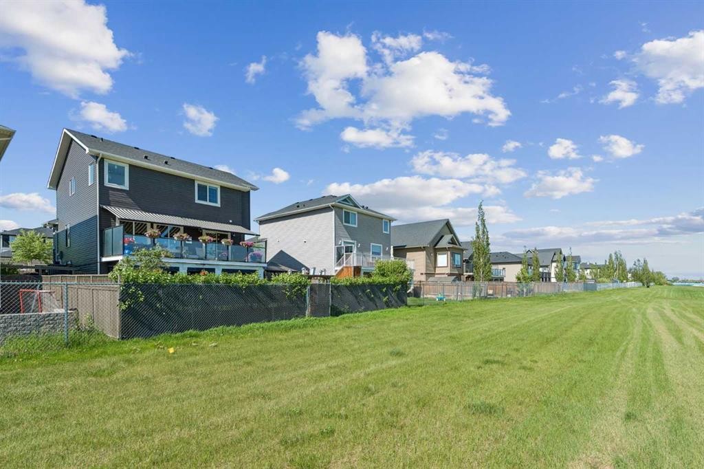 280 Rainbow Falls Way, Chestermere, AB - Outdoor