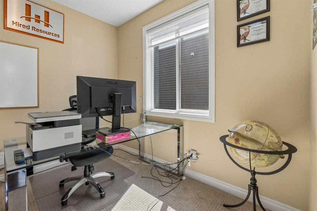 280 Rainbow Falls Way, Chestermere, AB - Indoor Photo Showing Office