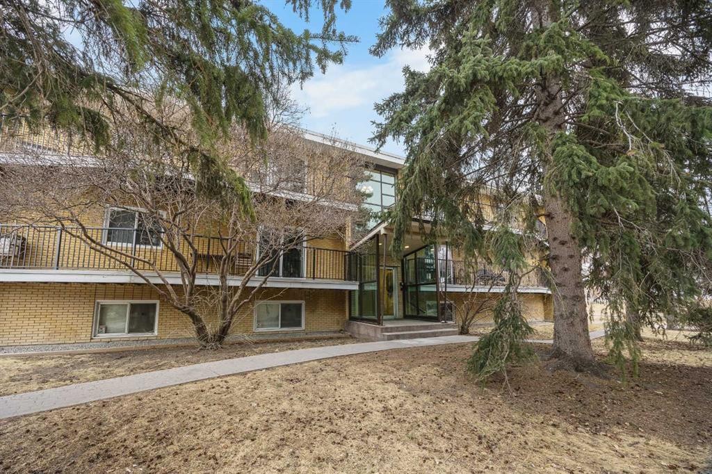 101-3103 Blakiston Drive Nw, Calgary, AB - Outdoor