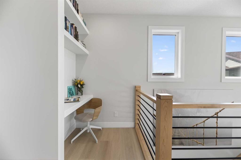 30 Silverstone Place, Didsbury, AB - Indoor Photo Showing Other Room
