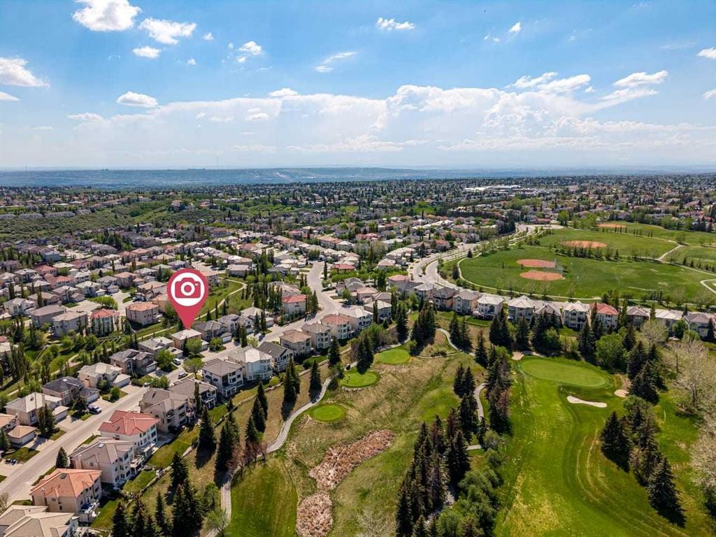322 Hampstead Way Nw, Calgary, AB - Outdoor With View