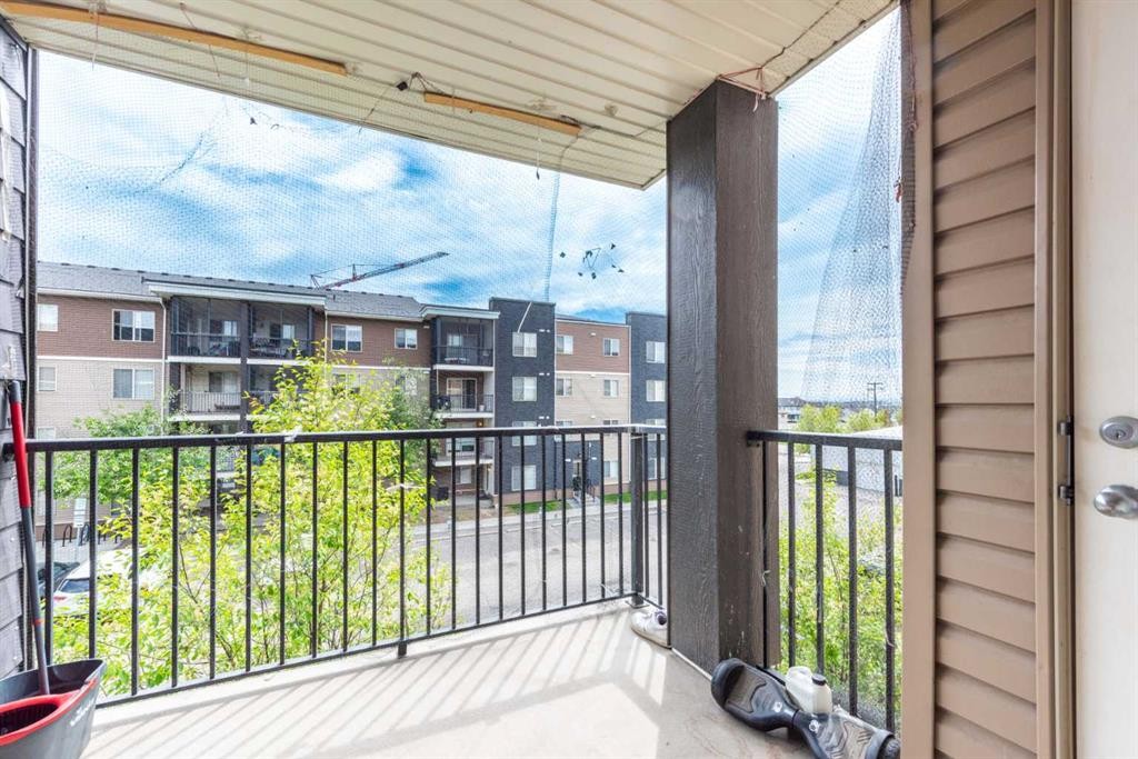 309-7110 80 Avenue Ne, Calgary, AB - Outdoor With Exterior