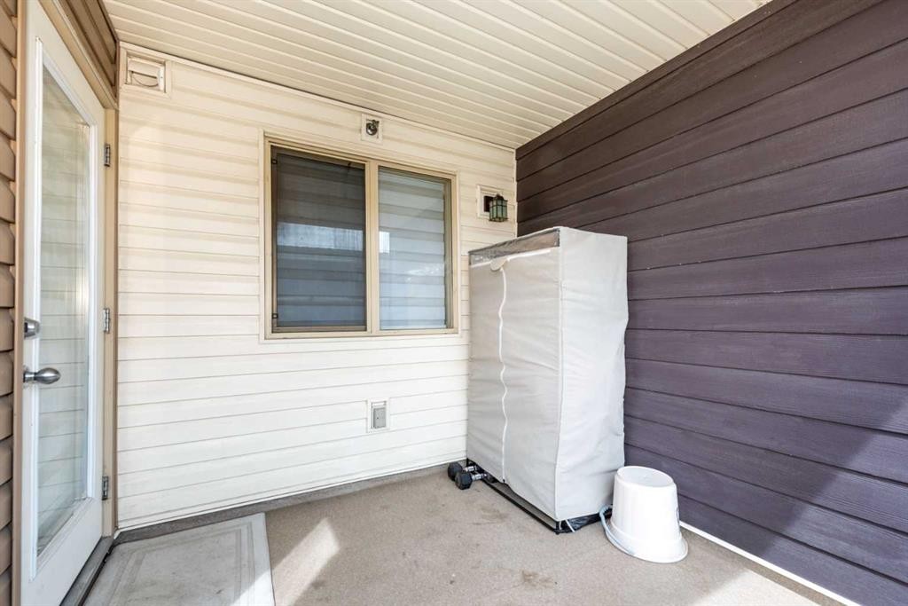 309-7110 80 Avenue Ne, Calgary, AB - Outdoor With Exterior