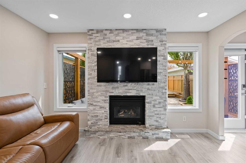148 Cramond Crescent Se, Calgary, AB