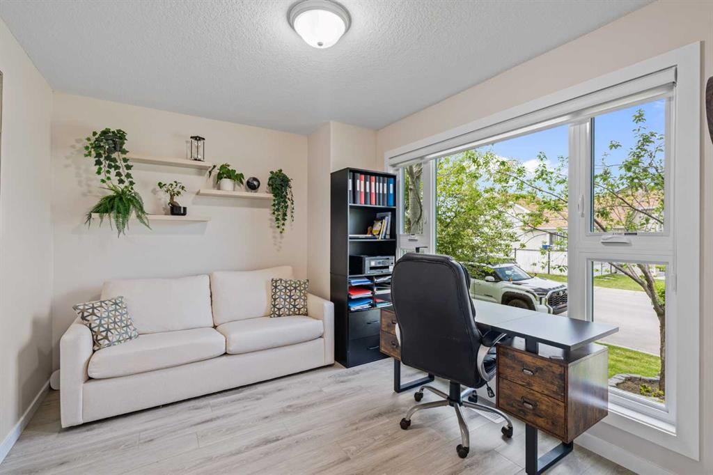 148 Cramond Crescent Se, Calgary, AB