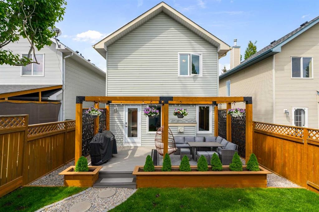 148 Cramond Crescent Se, Calgary, AB