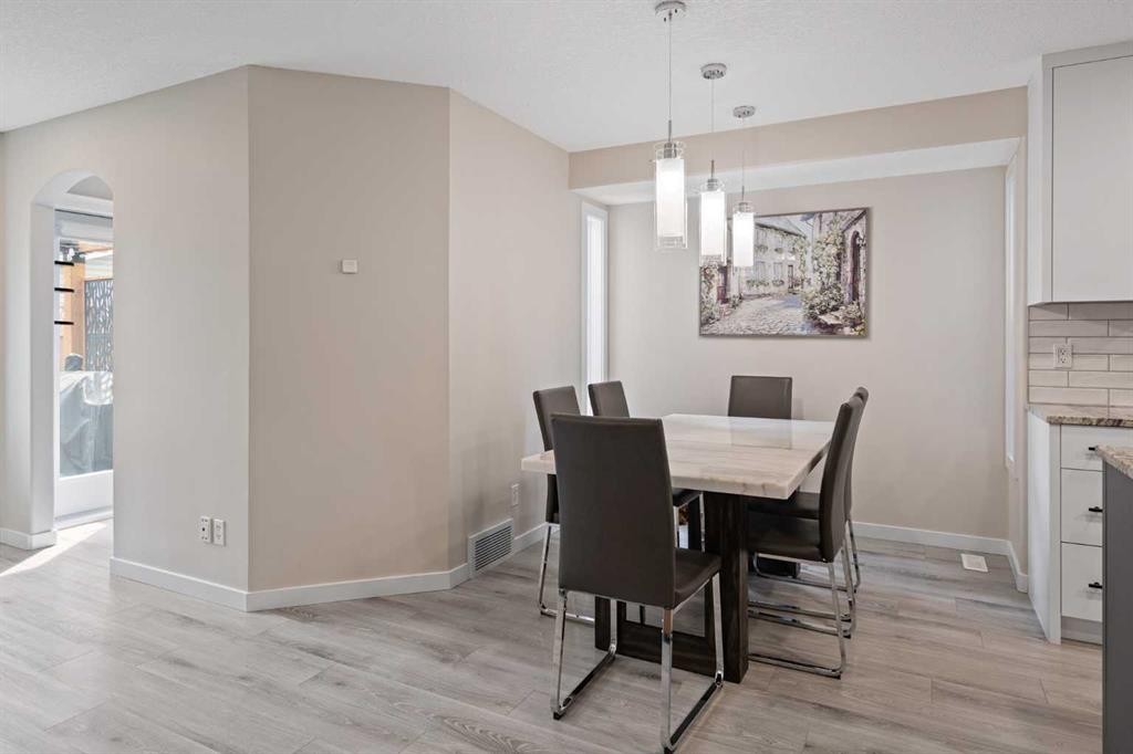 148 Cramond Crescent Se, Calgary, AB