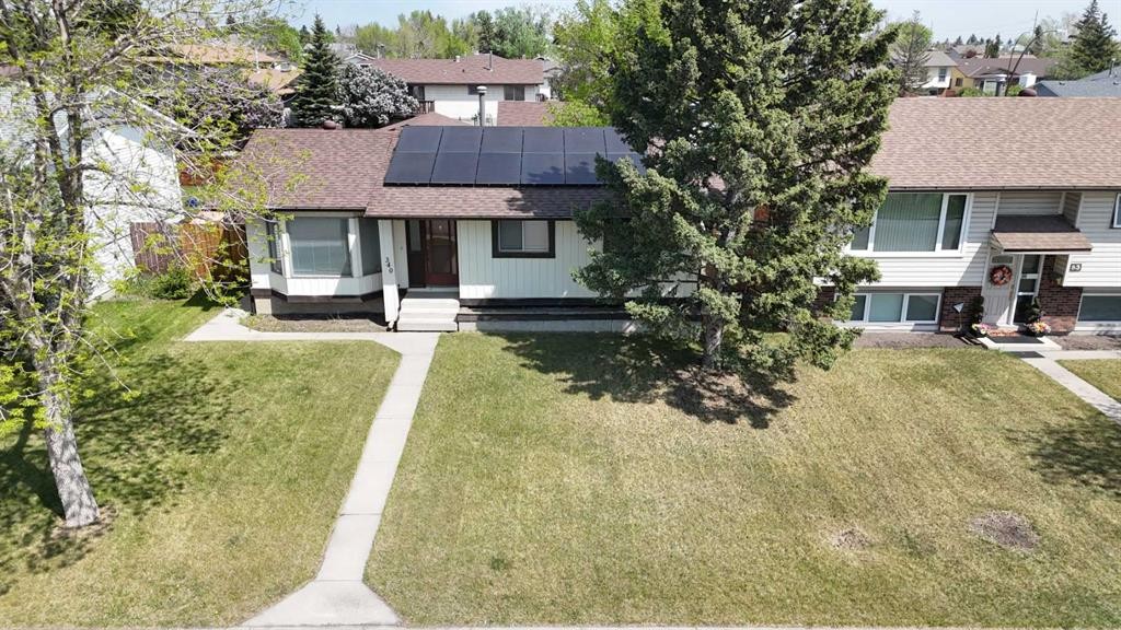 340 Templeton Circle Ne, Calgary, AB - Outdoor With Facade