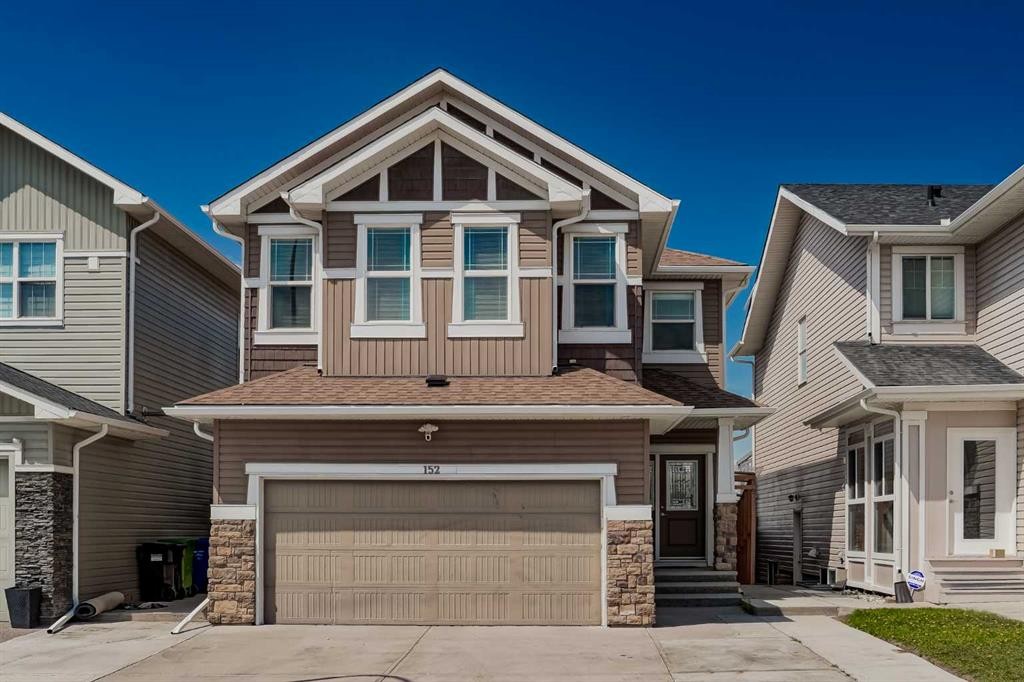 152 Redstone Villas Ne, Calgary, AB - Outdoor With Facade