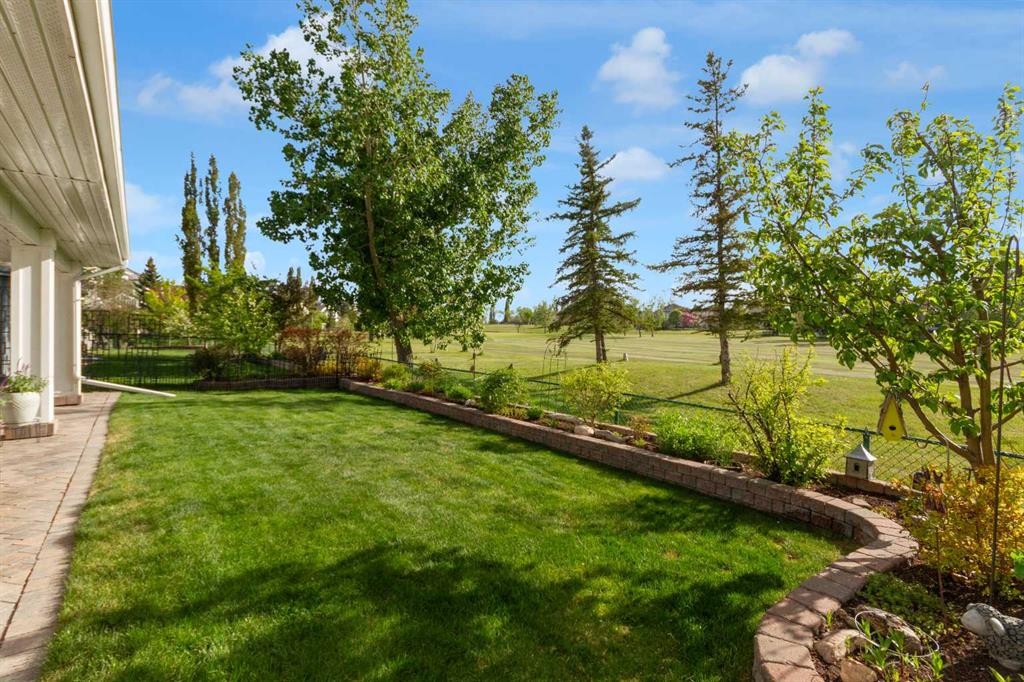 198 Douglas Woods Hill Se, Calgary, AB - Outdoor