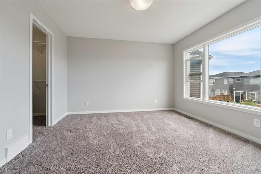 98 Seton Road Se, Calgary, AB - Indoor Photo Showing Other Room