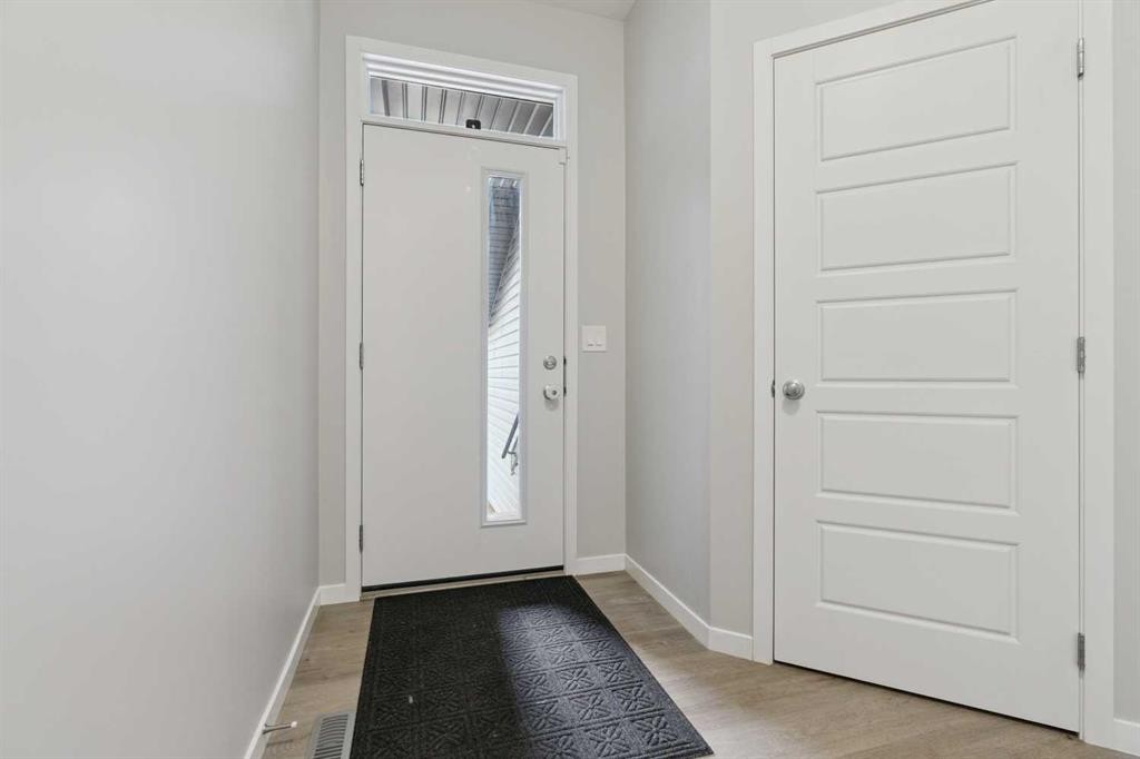 98 Seton Road Se, Calgary, AB - Indoor Photo Showing Other Room