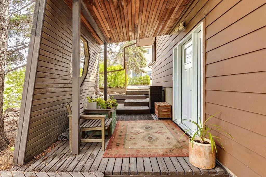3232 15 Street Nw, Calgary, AB - Outdoor With Deck Patio Veranda With Exterior